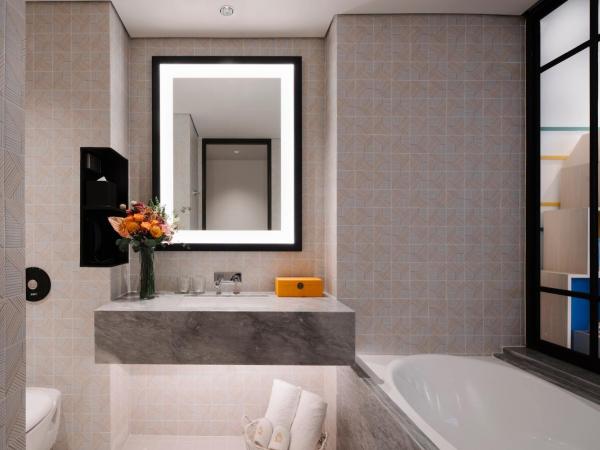 Grand Park City Hall : photo 4 de la chambre suite familiale