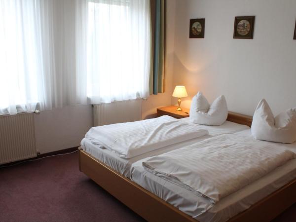 Adler Hotel Dresden : photo 5 de la chambre chambre double