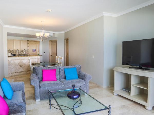 Sandos Cancún All Inclusive : photo 2 de la chambre suite laguna