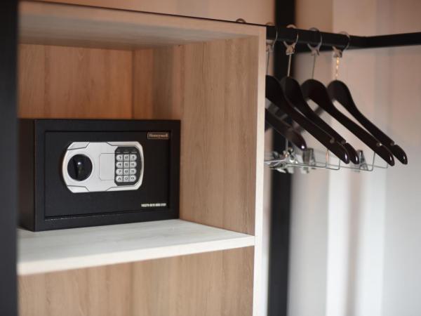 Hangar Inn Select Aeropuerto Guadalajara : photo 3 de la chambre chambre lit king-size standard