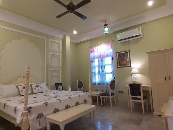 Raj Rajeshwari Haveli : photo 1 de la chambre chambre lit king-size