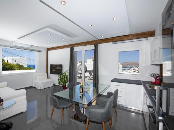 Zannis Hotel : photo 4 de la chambre suite supérieure avec jacuzzi extérieur - vue sur mer