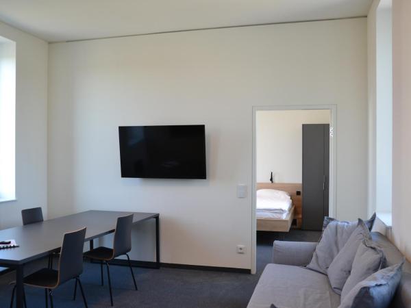 TT-ROOMS - kontaktlos mit Self Check-in : photo 4 de la chambre appartement 2 chambres deluxe