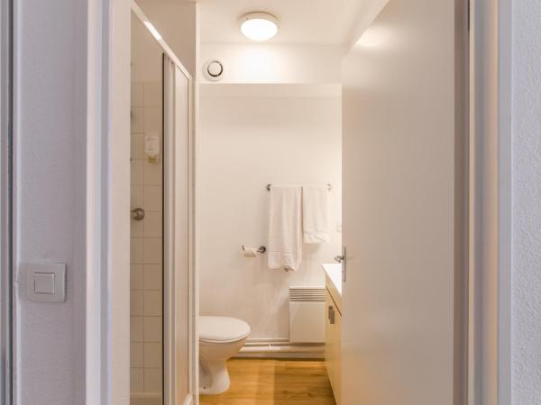 Zenitude Hôtel-Résidences Le Mans Novaxis : photo 6 de la chambre studio double