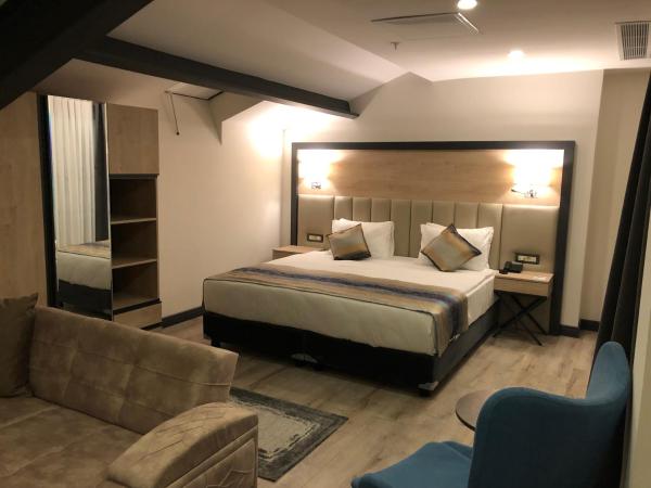 Ramada Encore By Wyndham Istanbul Basin Express : photo 3 de la chambre suite présidentielle - non-fumeurs