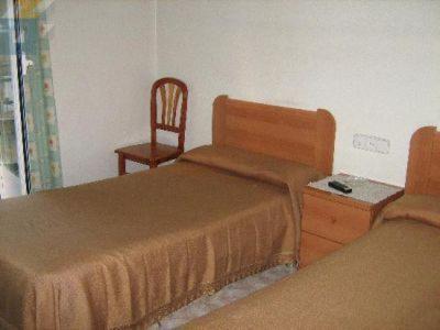 Hostal Casanova : photo 2 de la chambre chambre lits jumeaux