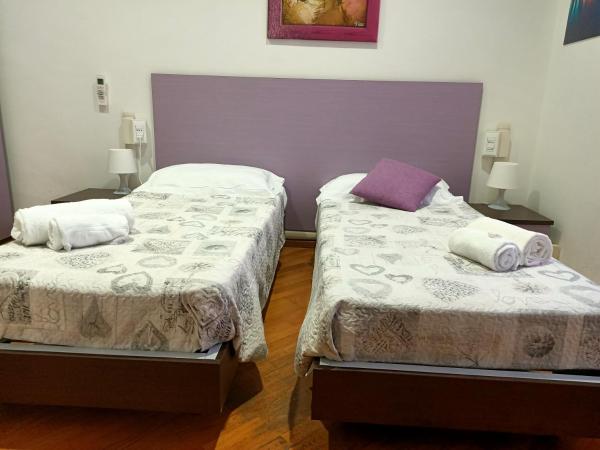 Hotel Youri Il Magnifico : photo 3 de la chambre chambre double ou lits jumeaux