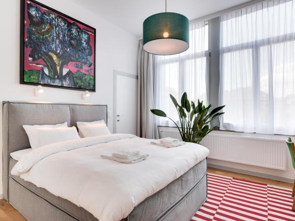 Newton Boutique Hotel Residences - Brussels EU Area : photo 8 de la chambre appartement avec balcon