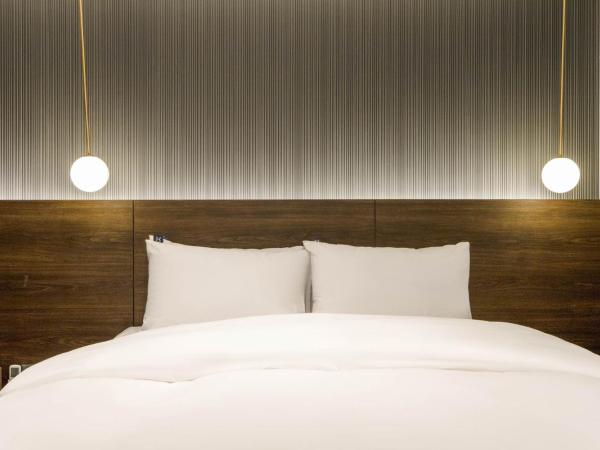 H hotel Gasan : photo 9 de la chambre grande chambre double