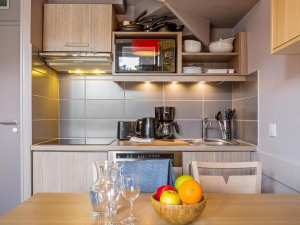 Résidence Pierre & Vacances La Petite Venise : photo 3 de la chambre appartement 1 chambre en duplex (4 personnes)