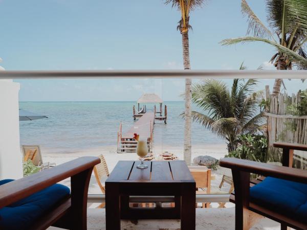 Cielo Maya Beach Tulum : photo 4 de la chambre hébergement junior de luxe - vue sur mer