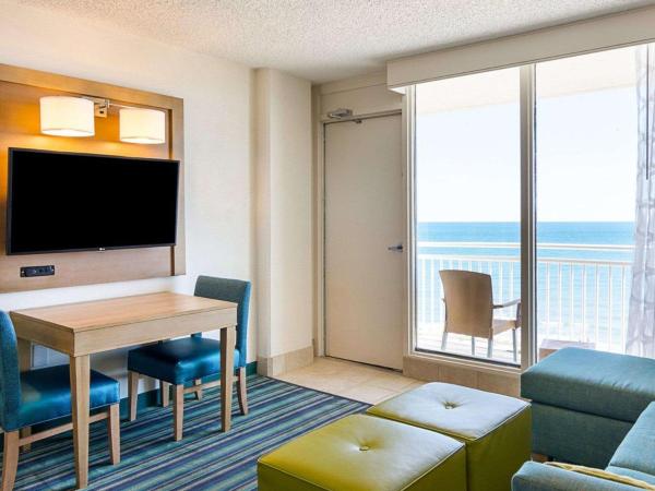 Comfort Suites Beachfront : photo 5 de la chambre suite lit king-size – non-fumeurs