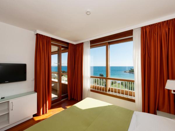 Maistra Select All Suite Island Hotel Istra : photo 2 de la chambre suite premium avec balcon - vue sur mer