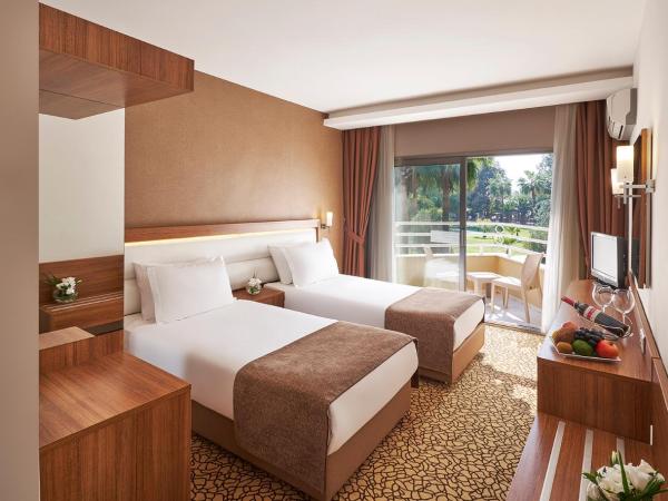 Richmond Ephesus Resort - All Inclusive : photo 4 de la chambre chambre double ou lits jumeaux club