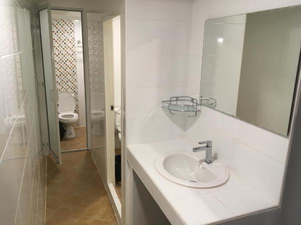 ICON HOSTEL : photo 4 de la chambre chambre familiale