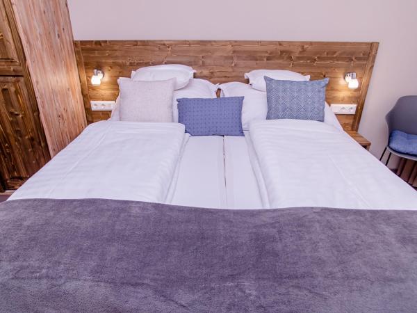 Három a Kislány Panzió : photo 4 de la chambre appartement