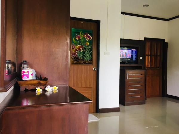 Khum Laanta Resort - SHA Extra Plus : photo 3 de la chambre chambre triple deluxe