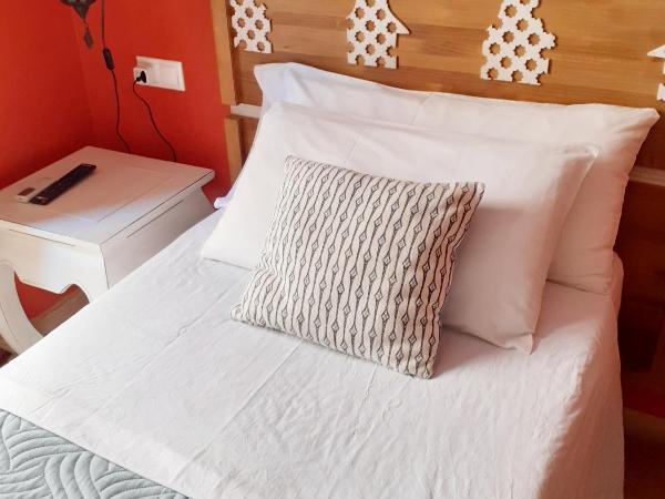 Pension Arena Alicante : photo 4 de la chambre chambre simple