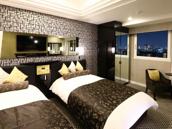APA Hotel Yamanote Otsuka Eki Tower : photo 1 de la chambre chambre lits jumeaux de luxe - non-fumeurs