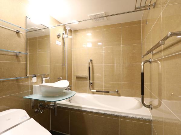 APA Hotel Yamanote Otsuka Eki Tower : photo 6 de la chambre chambre lits jumeaux de luxe - non-fumeurs