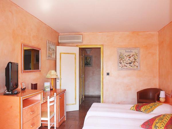 Athénopolis : photo 6 de la chambre grande chambre lits jumeaux avec balcon