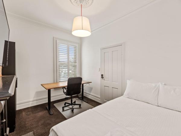 Work Sleep Live Melbourne : photo 6 de la chambre chambre lit queen-size deluxe