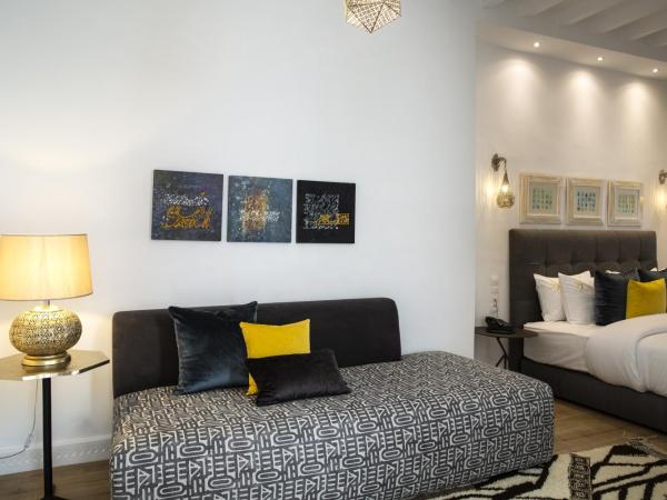 Suite Azur Hotel : photo 3 de la chambre suite deluxe avec lit king-size