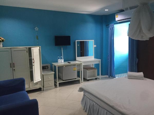 Nawaporn Place : photo 7 de la chambre chambre double