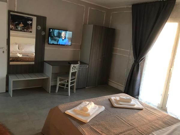 Borgo Palombaio : photo 3 de la chambre chambre lit king-size avec balcon