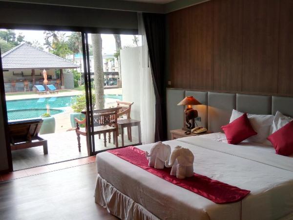 Chang Buri Resort & Spa : photo 8 de la chambre chambre deluxe côté colline - vue sur piscine