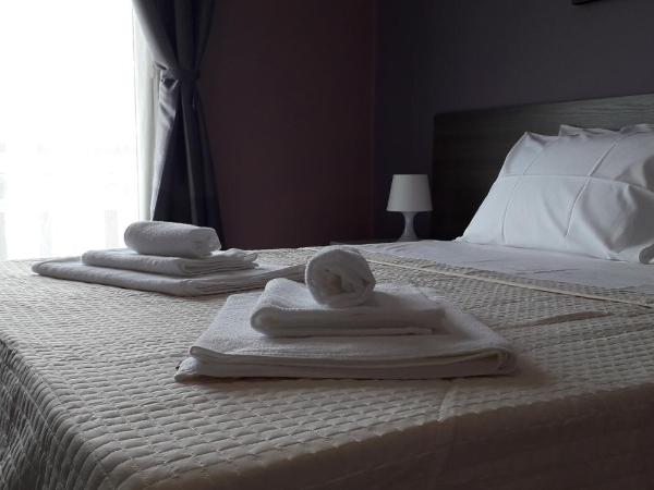 Borgo Palombaio 2 : photo 3 de la chambre chambre lit king-size avec balcon