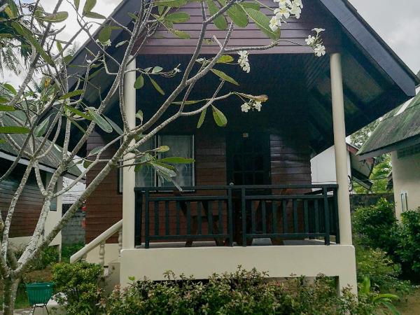 Lanta Sea House : photo 2 de la chambre bungalow supérieur