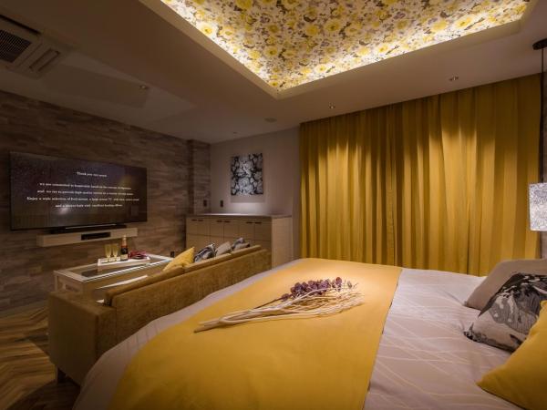 HOTEL ZEN HIRANO (Adult Only) : photo 3 de la chambre chambre double deluxe avec baignoire