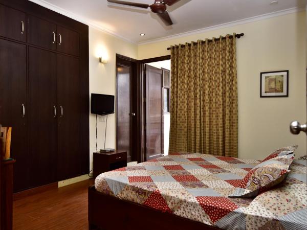 2BHK Comfortable Furnished Serviced Apartments in Hauz Khas - Woodpecker Apartments : photo 7 de la chambre two-bedroom serviced apartment