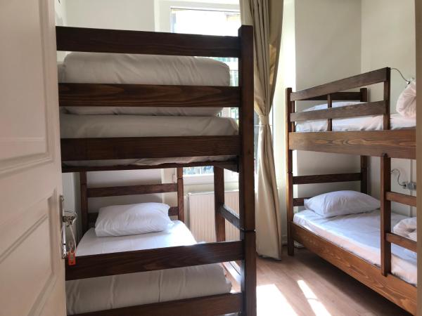 Kalkedon Hostel : photo 10 de la chambre lit dans dortoir pour femmes de 6 lits
