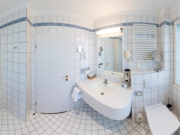 Hotel Villa im Park : photo 4 de la chambre suite avec terrasse