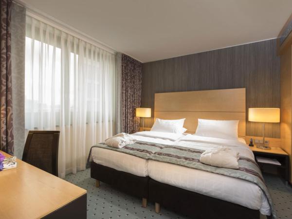 Maritim Hotel Düsseldorf : photo 6 de la chambre suite junior (2 adultes)