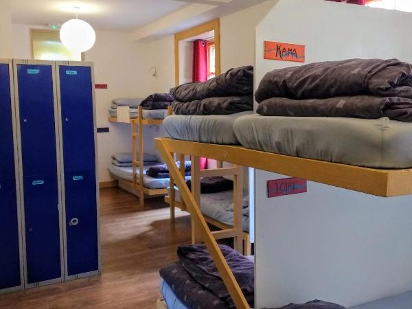High Street Hostel : photo 1 de la chambre lit simple en dortoir mixte de 18 lits 
