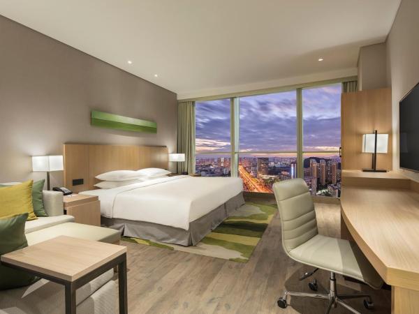 Hyatt Place Sanya City Center : photo 5 de la chambre chambre lit king-size avec canapé-lit