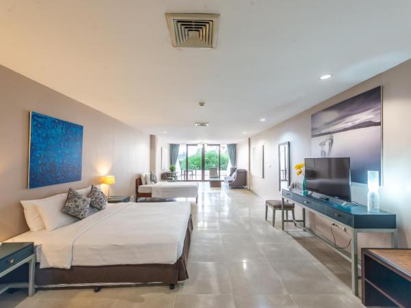 Hotel Tropicana Pattaya : photo 5 de la chambre suite junior premier