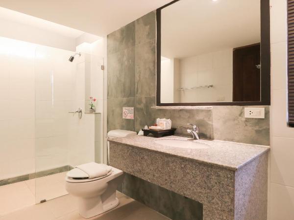 La Maison Hua Hin : photo 7 de la chambre chambre double ou lits jumeaux deluxe - vue sur piscine