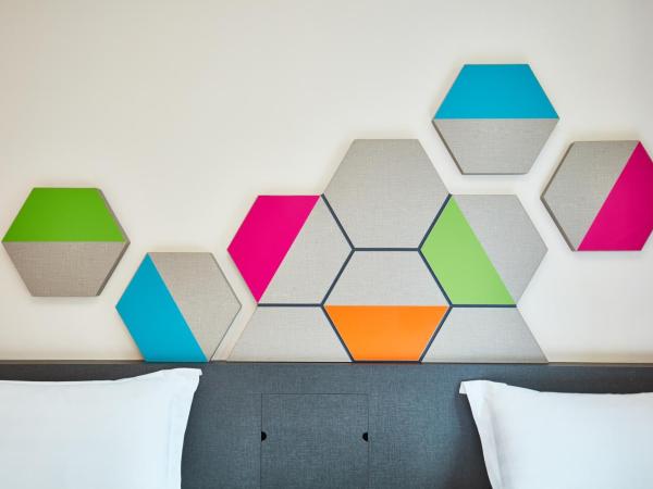 ibis budget Singapore Emerald : photo 4 de la chambre chambre lits jumeaux deluxe