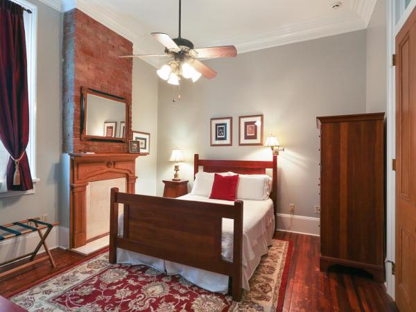 Elysian Fields Inn : photo 1 de la chambre chambre 104