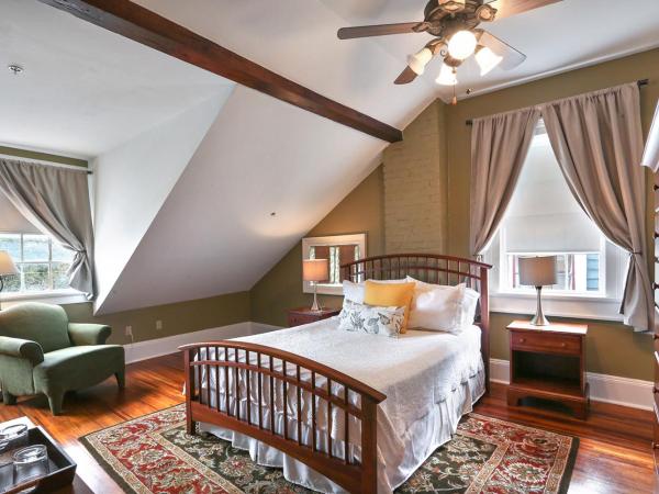 Elysian Fields Inn : photo 1 de la chambre chambre 202