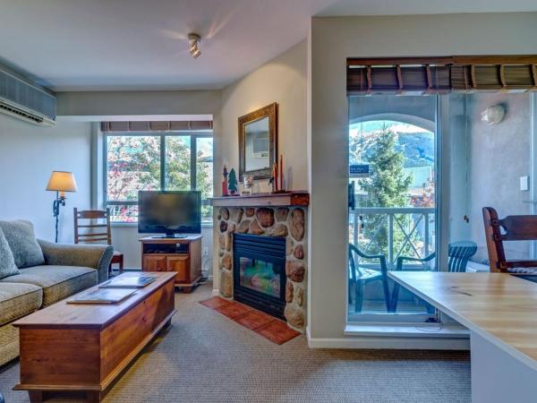 Town Plaza Suites by Golden Dreams : photo 4 de la chambre appartement standard