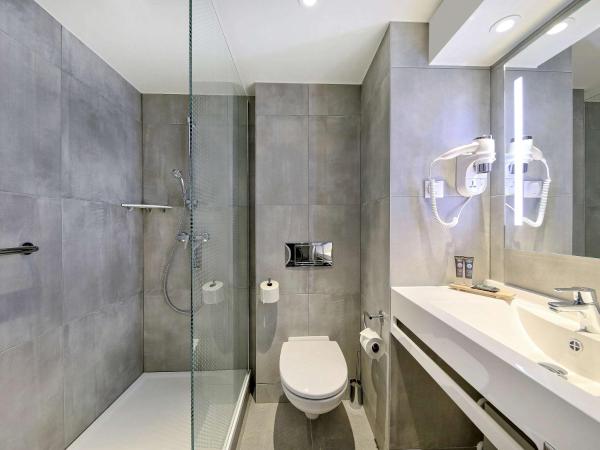 Novotel Katowice Centrum : photo 10 de la chambre chambre exécutive avec lit queen-size