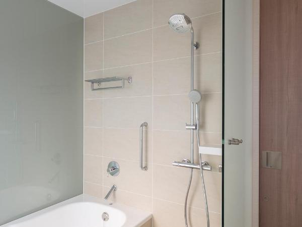 Millennium Mitsui Garden Hotel Tokyo - Ginza : photo 2 de la chambre chambre d'angle lits jumeaux de luxe - non-fumeurs