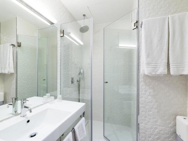 Moov Hotel Porto Centro : photo 2 de la chambre chambre double standard