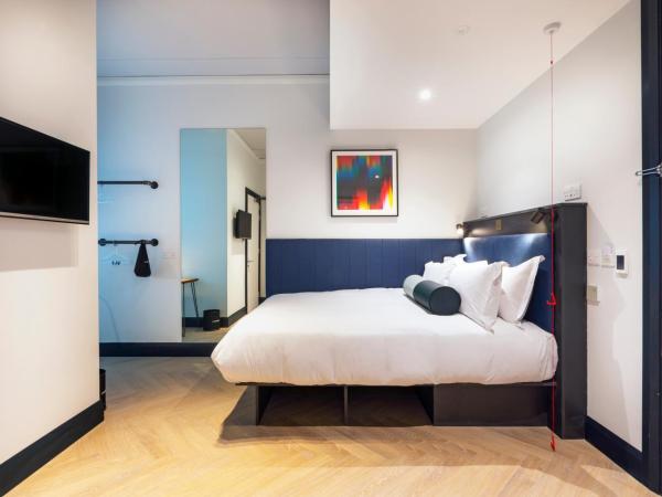 The Hendrick Smithfield : photo 1 de la chambre chambre double - accessible aux personnes à mobilité réduite