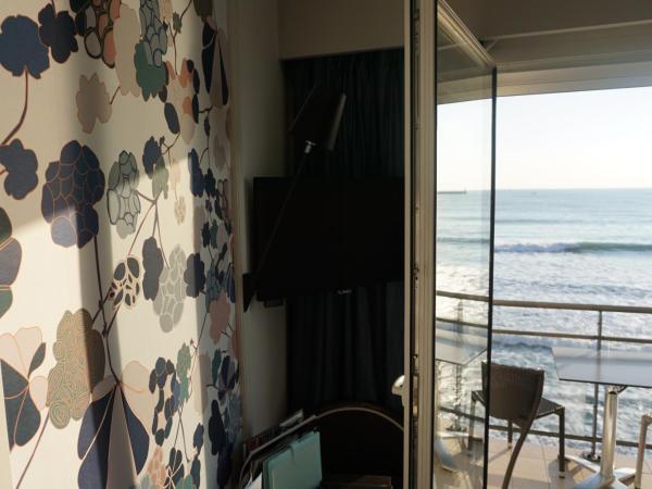 Hotel & Spa Les Roches Noires : photo 3 de la chambre chambre simple - vue sur mer